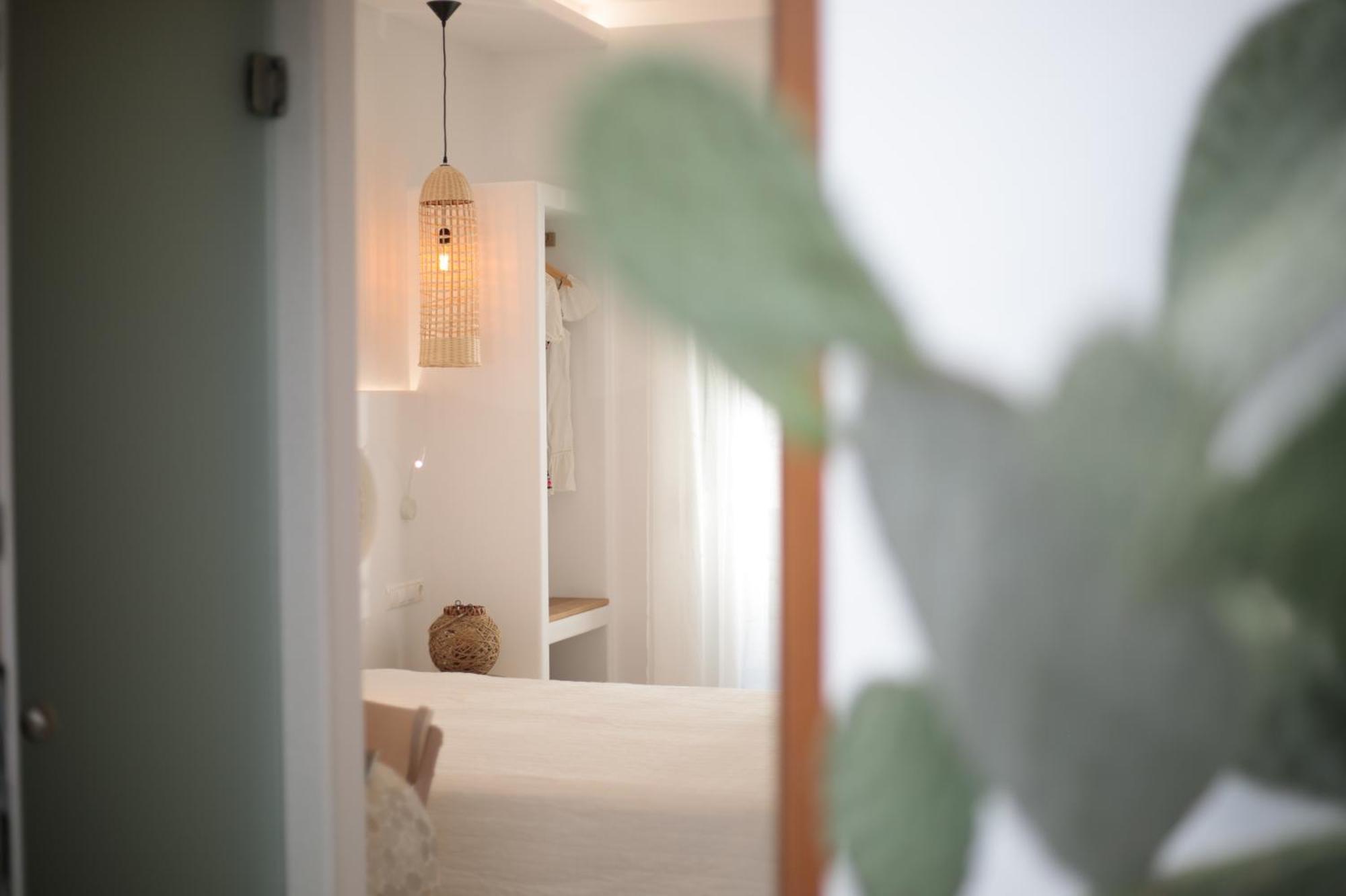 马戈一室公寓酒店 Naxos City 外观 照片