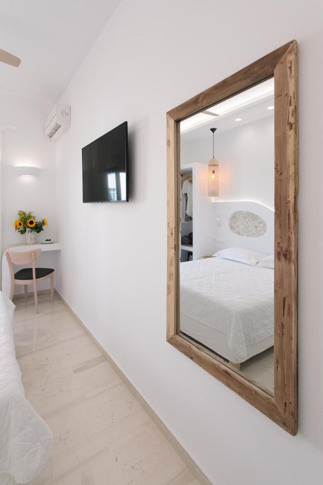 马戈一室公寓酒店 Naxos City 外观 照片