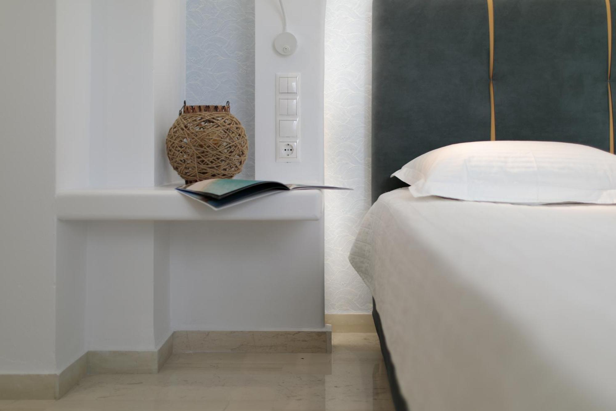 马戈一室公寓酒店 Naxos City 外观 照片