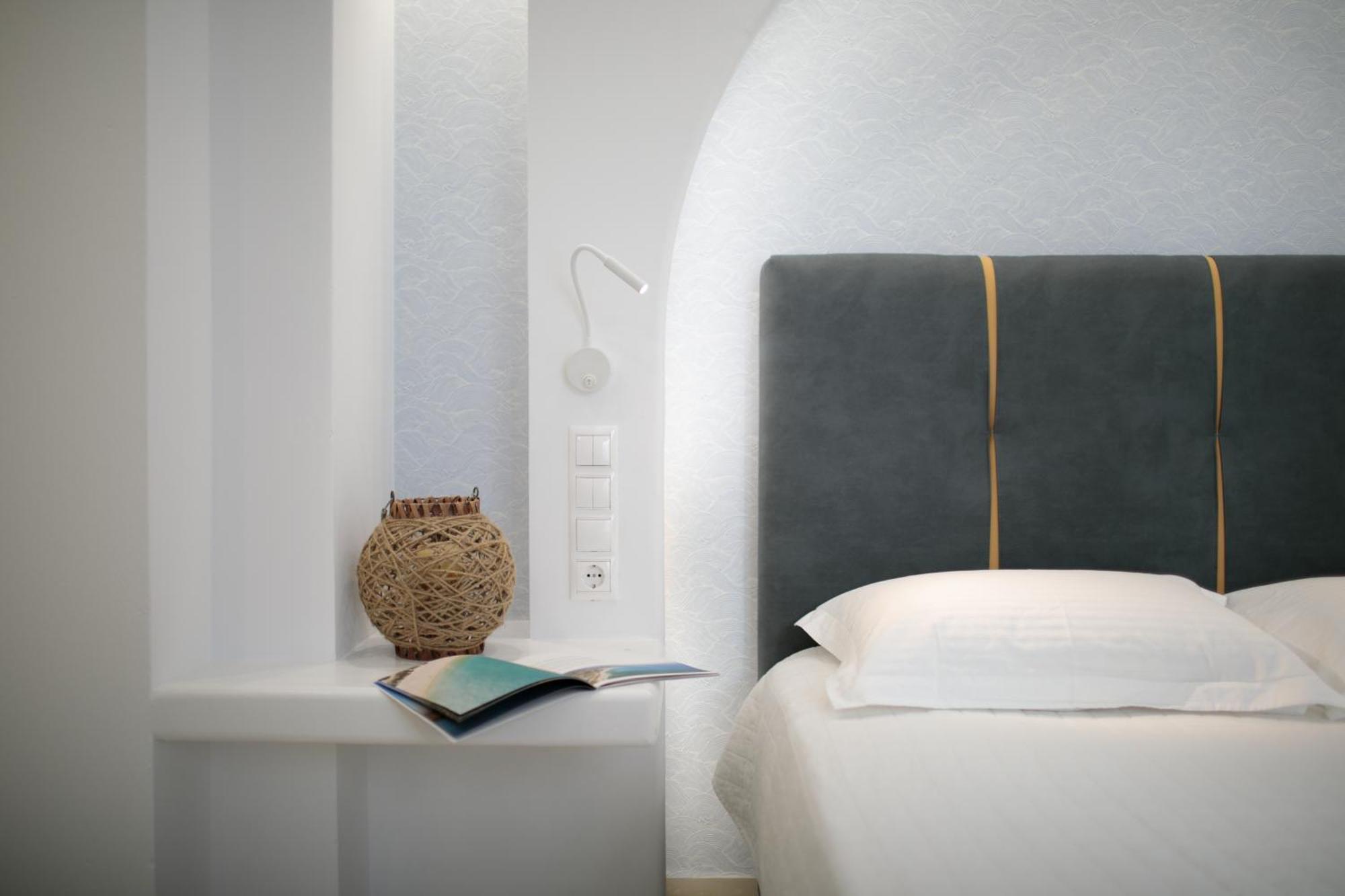 马戈一室公寓酒店 Naxos City 外观 照片
