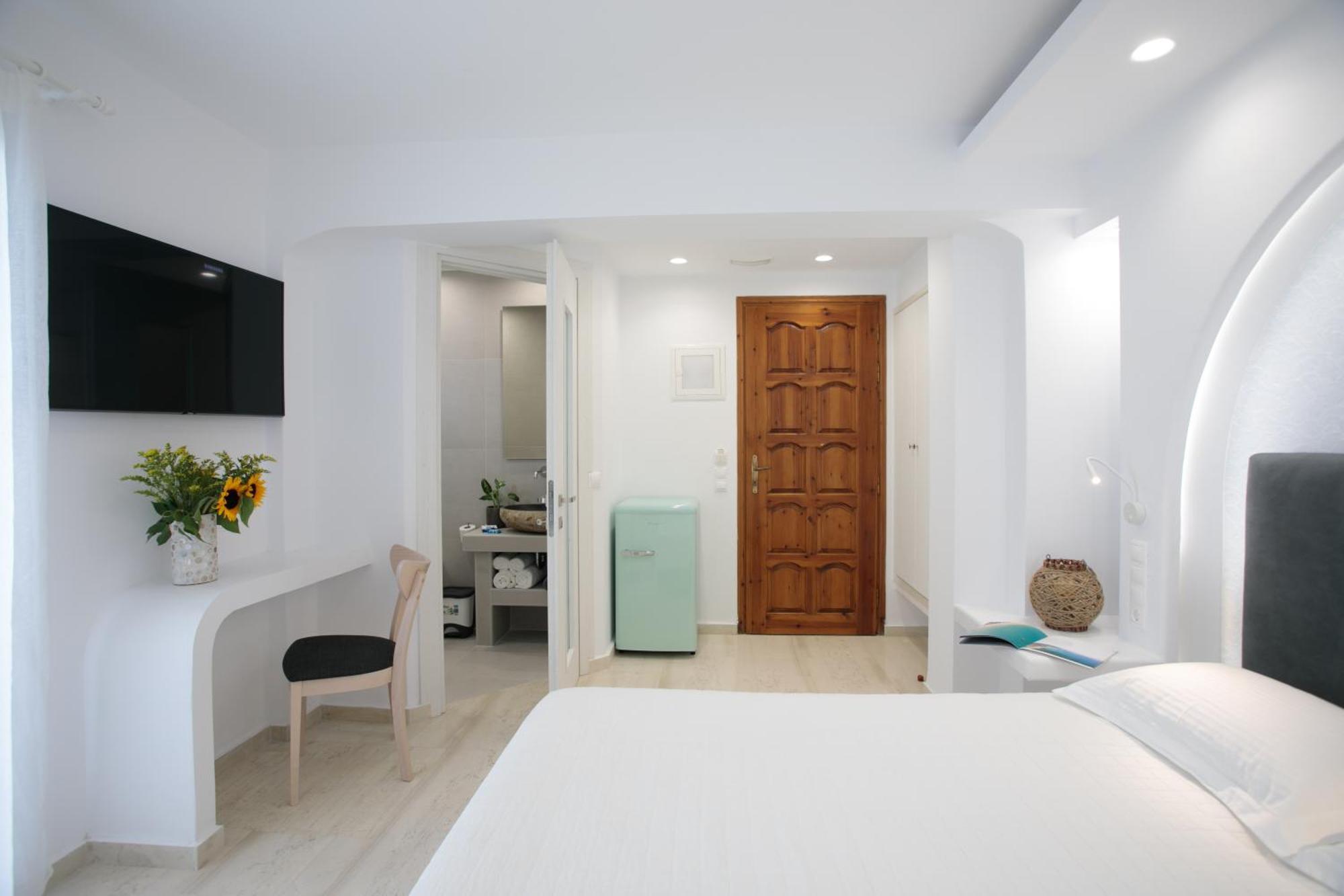 马戈一室公寓酒店 Naxos City 外观 照片