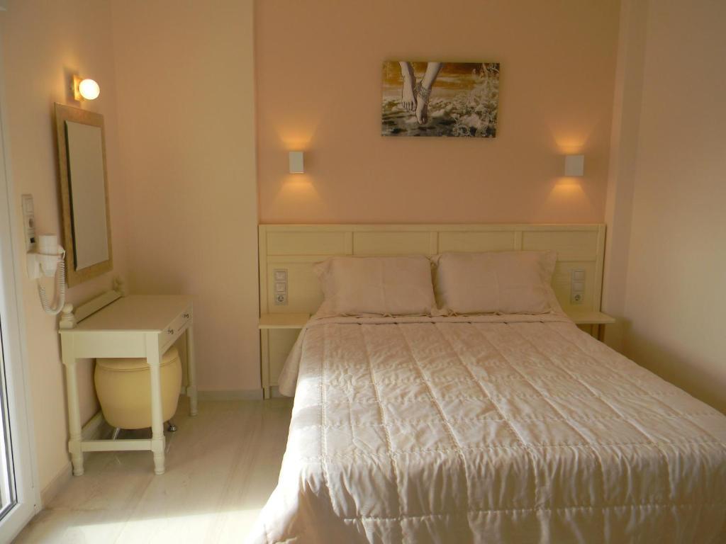 马戈一室公寓酒店 Naxos City 外观 照片