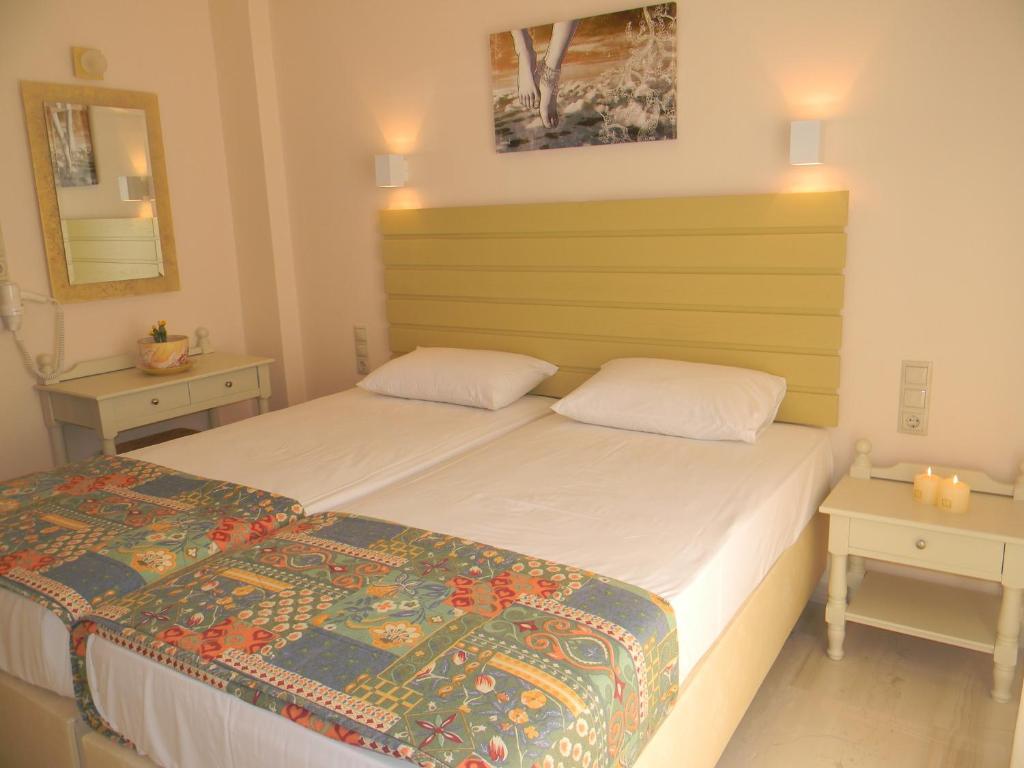 马戈一室公寓酒店 Naxos City 外观 照片